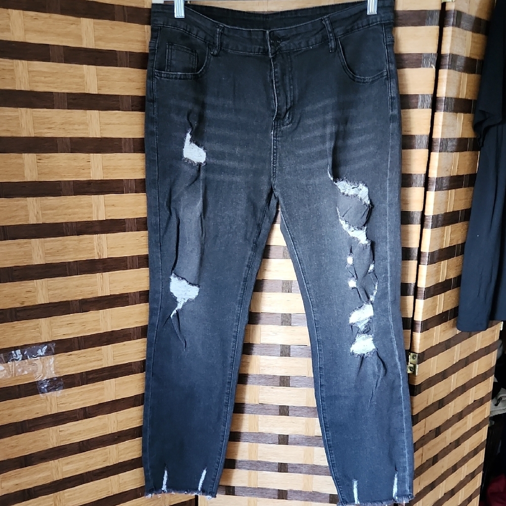 NWOT! Distressed Black Jeans